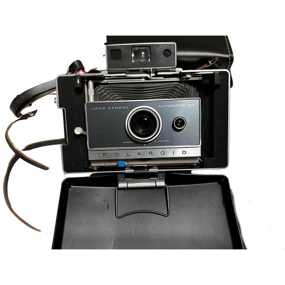 VTG Polaroid Automatic 100 Land Camera Case Flash Bulbs and Accessories - Picture 4 of 13